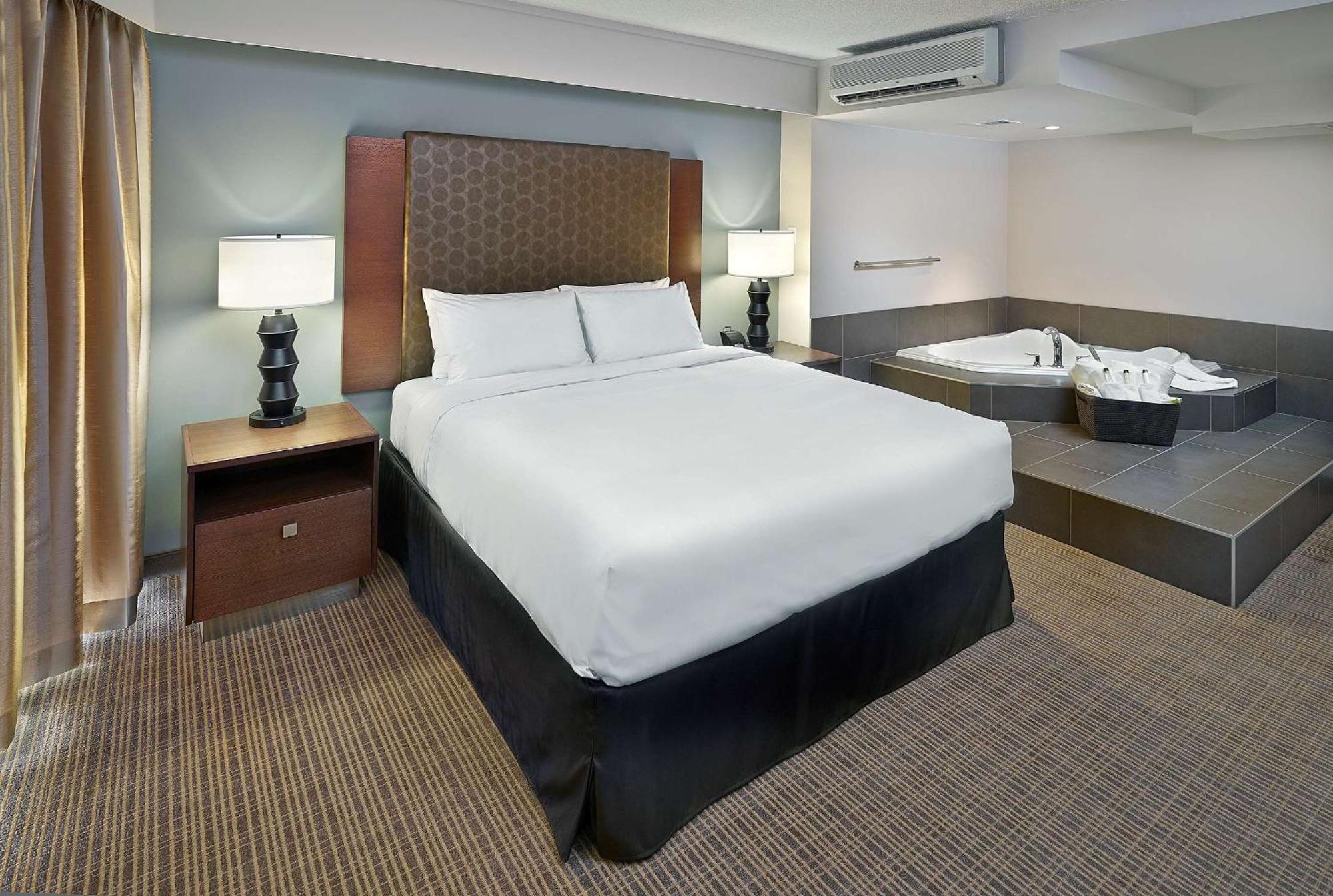 Doubletree By Hilton Hotel & Conference Centre Regina Luaran gambar